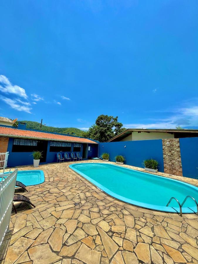Encanto Parque Pousada ペーニャ エクステリア 写真